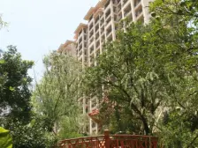 世纪风情一期 南北通透,采光好 周边匹套完善,,出行方便