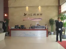 沙滨路一线看江视野好,正规四房带储藏间,看房方便!