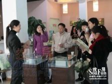 总价低,户型好,采光好,看房方便,观景楼层,70年