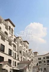 皇冠国际社区三期3室1厅东南