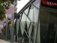 门口地铁四号线,标准四房户型,随时可以看房