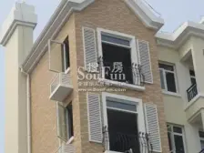 四期小高层,户型端正,看房方便,绿化比较好