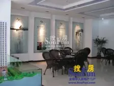 朝向东南向采光很佳下楼及公交下楼及买菜装修好诚心售