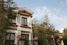 新上精致联排别墅!上下四层!双车位!带地下室露台!