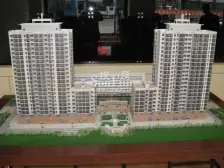 两梯三户 电梯中层 正规三室南北通透落地窗