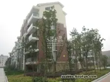 橘子国花园,双地铁,交通便利,出行方便。