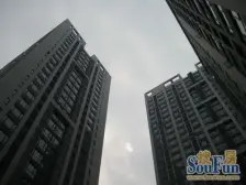 西路 亚太商谷一房26万