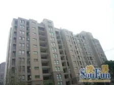 南北通大四房,前后楼间距宽敞,视野景观好