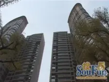 加州新牌坊 中渝山顶道壹号一房118万