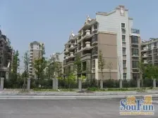 低价格,带阁楼,万达绿地双商圈