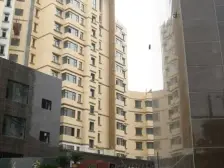 电梯房 南北通透 菜光好 位置佳