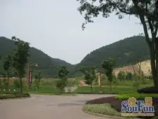 庆隆纯叠拼小区,房子视野开阔,带大花园,一线临湖