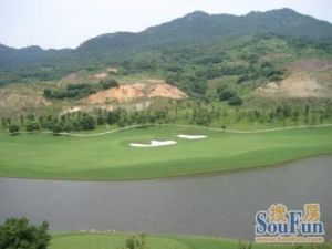 上叠端户现代装修单层大,可领包入住,5房5卫设计