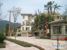 茶园新区,一线看湖,视野开阔,花园大