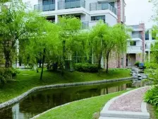 莘闵·明月清泉新苑·5室·2厅,带大花园,装修保养好。