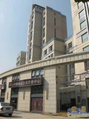 内环边09年房龄电梯房出行便利