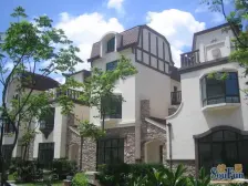 带采光天井,下沉式花园,主卧朝南,得房率高,业主急售,居家装修