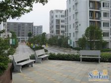 装修讲究,房东保养好,顶加阁实用面积大!!!