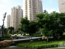 鸿运润园 2室2厅 南 北