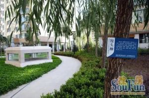 黄河家园三室南北通透产权可按揭