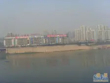 网红李子坝轻轨穿楼 看江1房1厅 诚心出售!