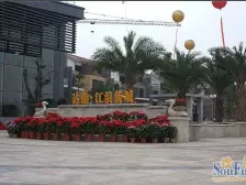 大五房,毛坯自由装修,亲近园林,安静舒适