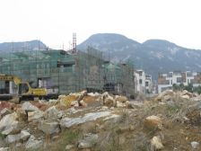 房子满两年,新装修,楼层好,无遮挡,视野好