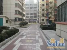 铁路局 电梯房 小区院子环境好 可停车