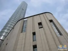 御华山百年华山路327.60m