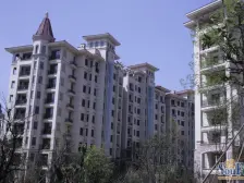 间短优质小区,安保全面,繁华地段。入住时