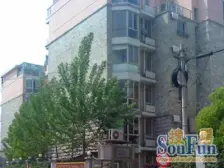 花园洋房 电梯大复式 闹中取静 带大露台
