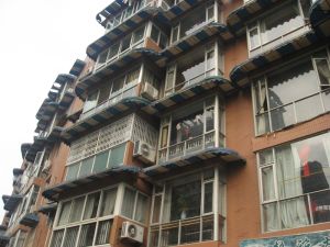 银沙路8号 4室1厅 南 北