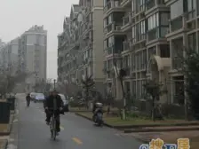 近18号地铁,万达,位置安静 楼层好