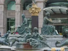世茂南区5号楼经典大三房双套房设计中区看江观湖景观