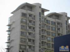 采光充足,中式风格,小区中心位置,主卧朝南,一梯两户