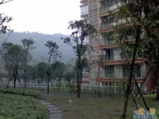 步行街商圈,轻轨旁,配套成熟,精装三房