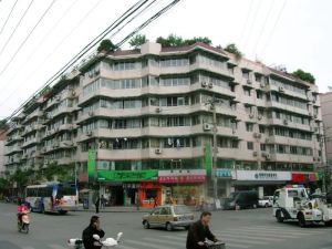 撷英卉苑3室1厅南