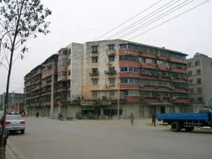 平福巷2号小区2室1厅东东南南