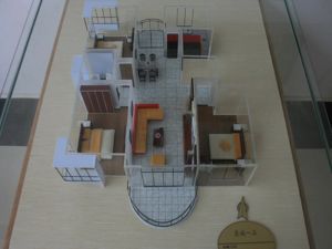 东城一品南北通透,采光好装修好,环镜优美周边匹套完善,,出行方便