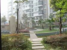 南辰景秀 4室2厅 南 北