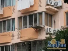 ??????带阁楼 带露台 近地铁 闹中取静