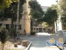 近地铁 精装,随时看房 无抵押,新上房源