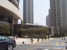 仁恒C位稀有大户型,会所边临河位置,满五仅一可谈价