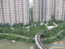 安静位置,290度河景,大平层10年出一套,诚意卖