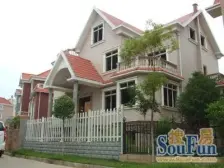 急售 南山肺叶 离小区大门近 精装修联排别墅 空气清新