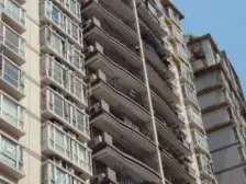 华新都市花园 4室2厅 东南
