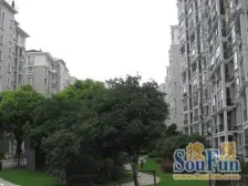 近地铁 产权清晰,电梯房,中间楼层 业主诚意
