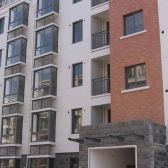 精装可拎包入住 满五年税费少 赠送大型地下室和两个大晒台,全明户型,使用空间高达350㎡,采光明亮,带独立车位