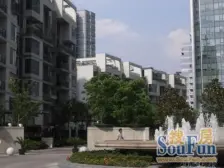 乌鲁木齐中路精装修三房,比邻安福路,南北直通
