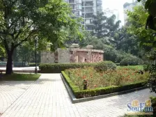 黄泥磅十佳小区 精装三房朝中庭拎包入住